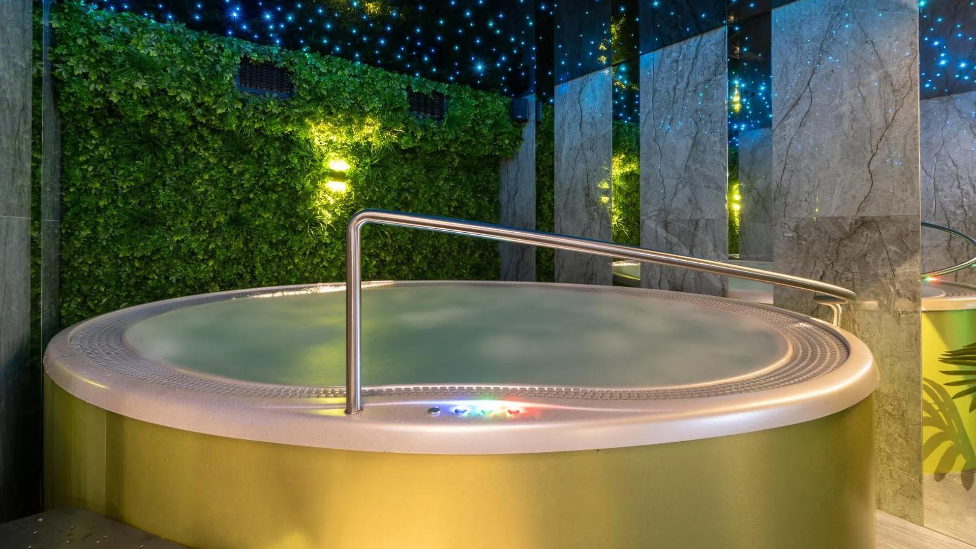 Apartament Tatraholiday - Apartament Makuszynskiego Lux & Spa Zakopane 0*,  Polska